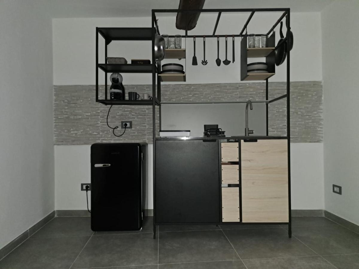 Alloggiamo Módena Exterior foto
